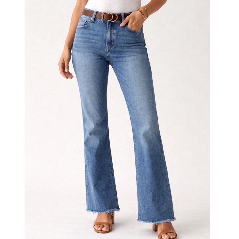 Paige High Rise Laurel Canyon Jeans in Tropicana Boot Cut Monsoon Hem Size 33